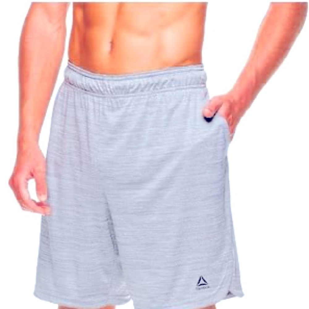 Reebok 9" Circuit Grey Athletic Flex Shorts Large NWT